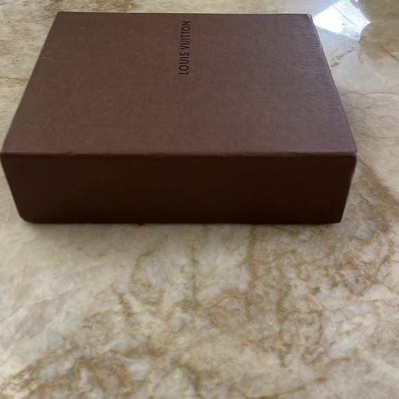 Louis Vuitton wallet size box- BOX only - Picture 4 of 10
